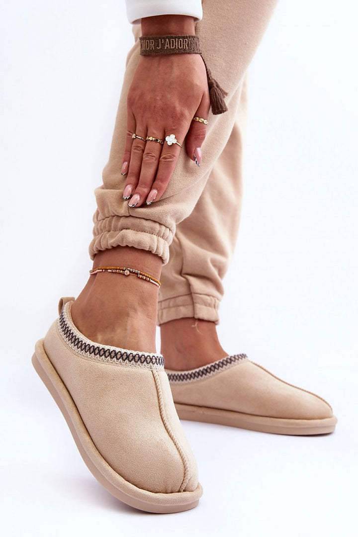 Slippers Step in style