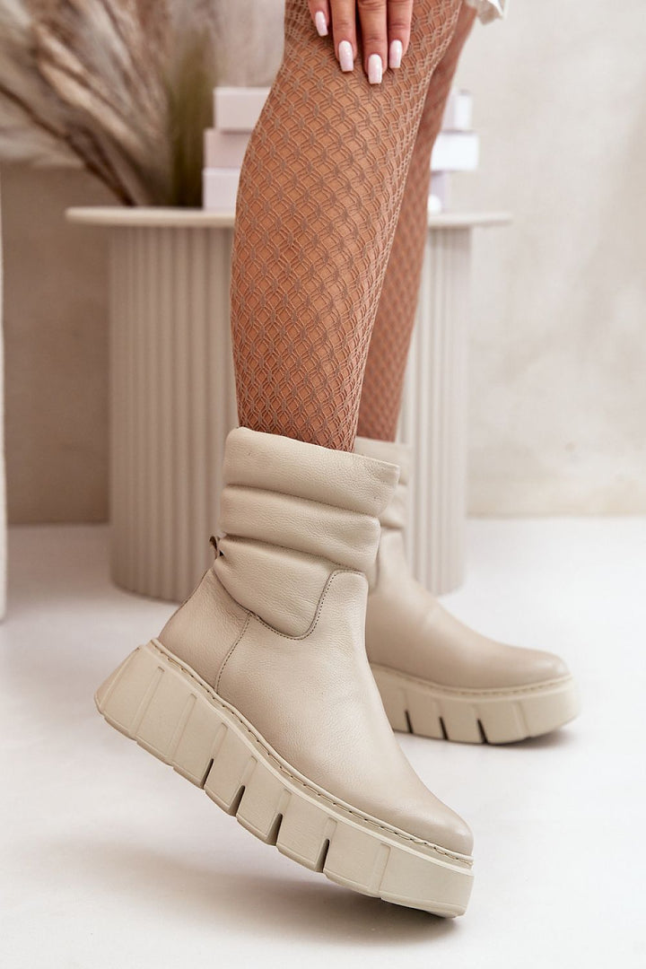 Boots Step in style