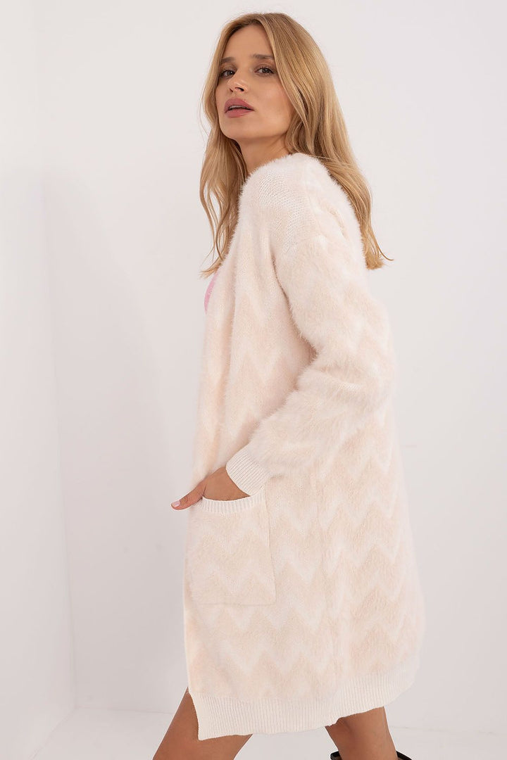 Cardigan AT