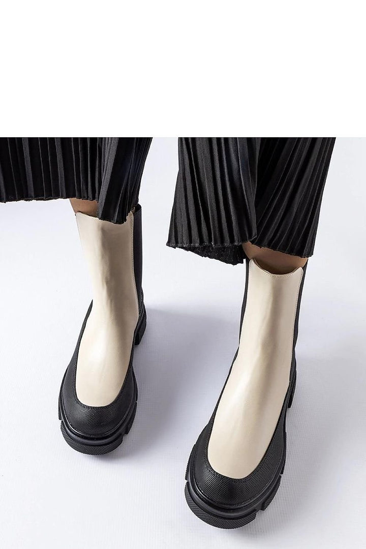 Boots Solea