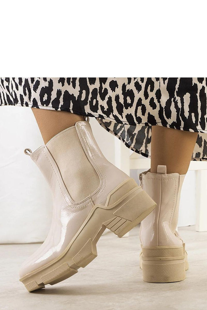 Boots Solea