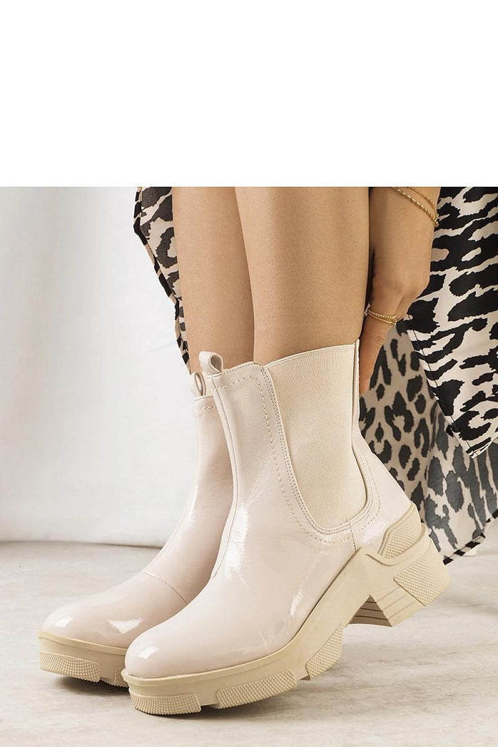 Boots Solea