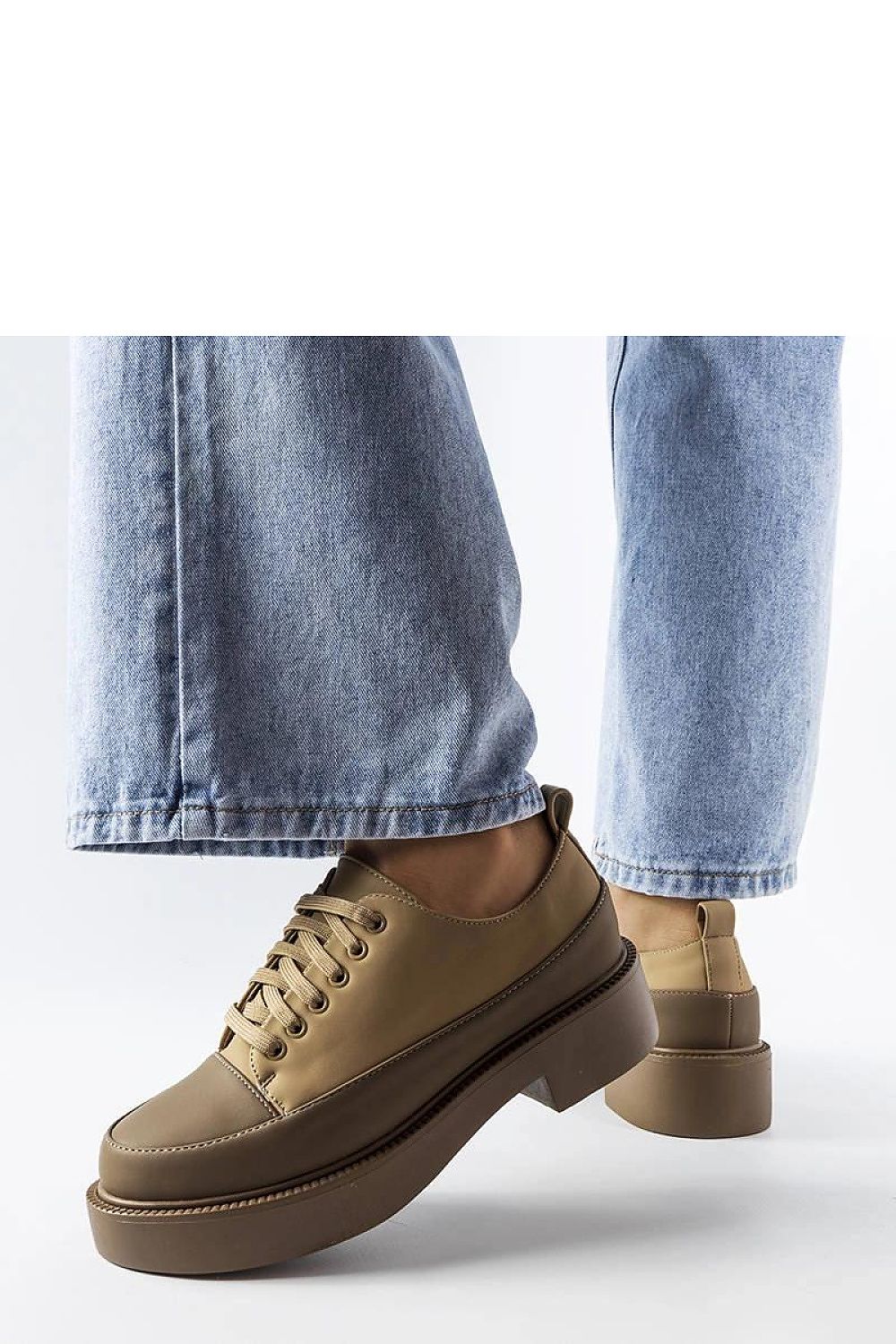 Low Shoes model 207043 Solea