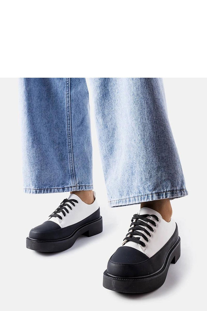 Low Shoes model 207045 Solea