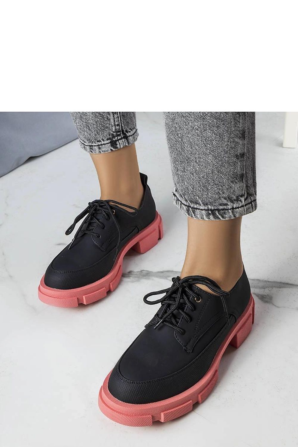 Low Shoes model 207090 Solea