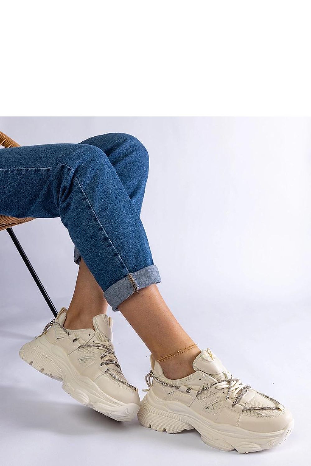 Sneakers model 207162 Solea