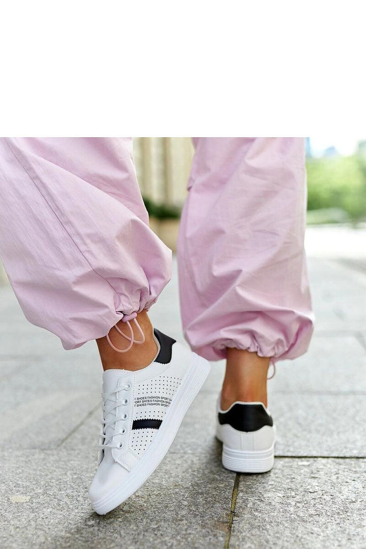 Sneakers model 207311 Solea