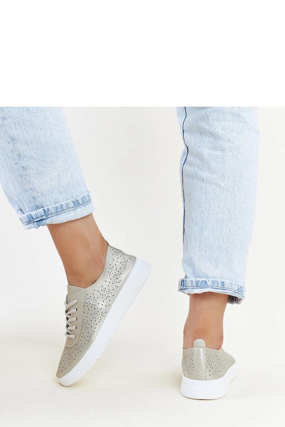 Sneakers model 207319 Solea