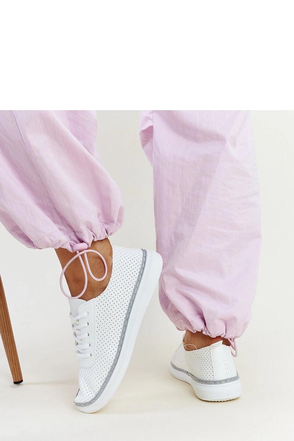 Sneakers model 207324 Solea