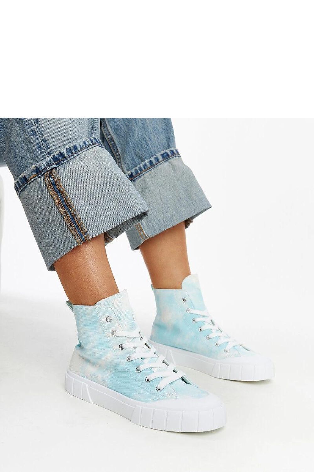 Sneakers model 207370 Solea