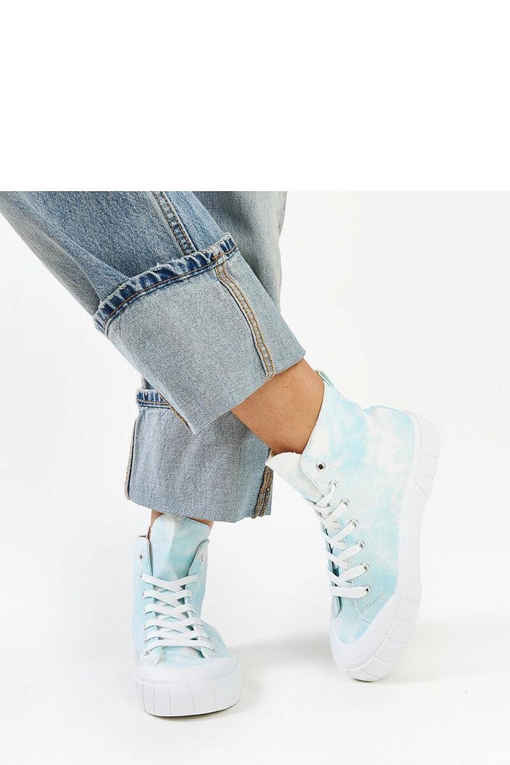 Sneakers model 207370 Solea