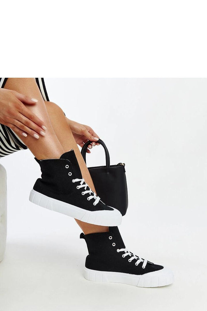 Sneakers model 207385 Solea