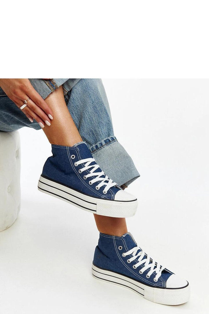 Sneakers model 207390 Solea