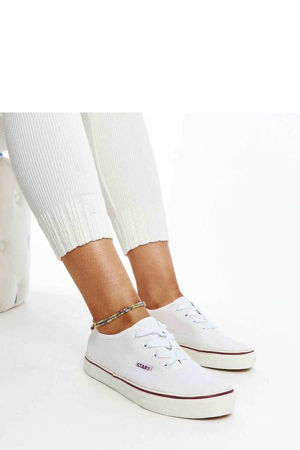 Sneakers model 207395 Solea