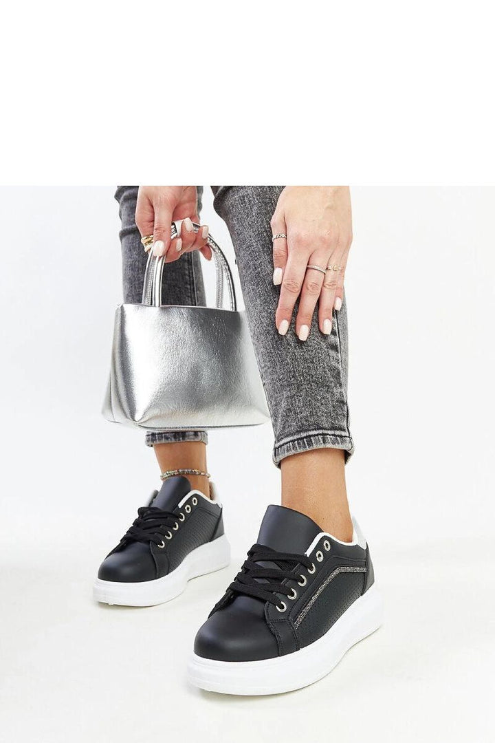 Sneakers model 207400 Solea