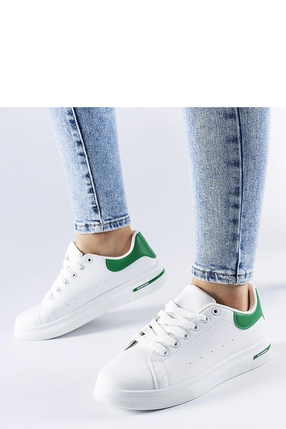 Sneakers model 207571 Solea