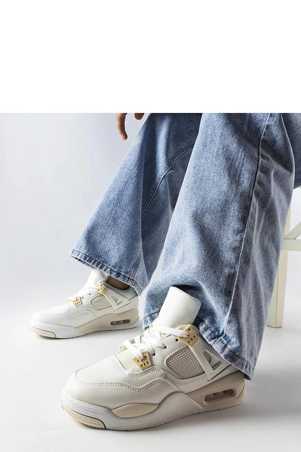 Sneakers model 207816 Solea