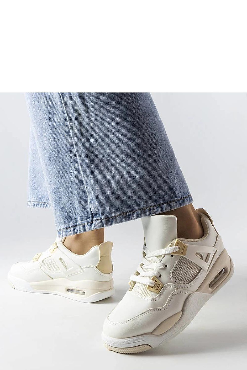 Sneakers model 207816 Solea