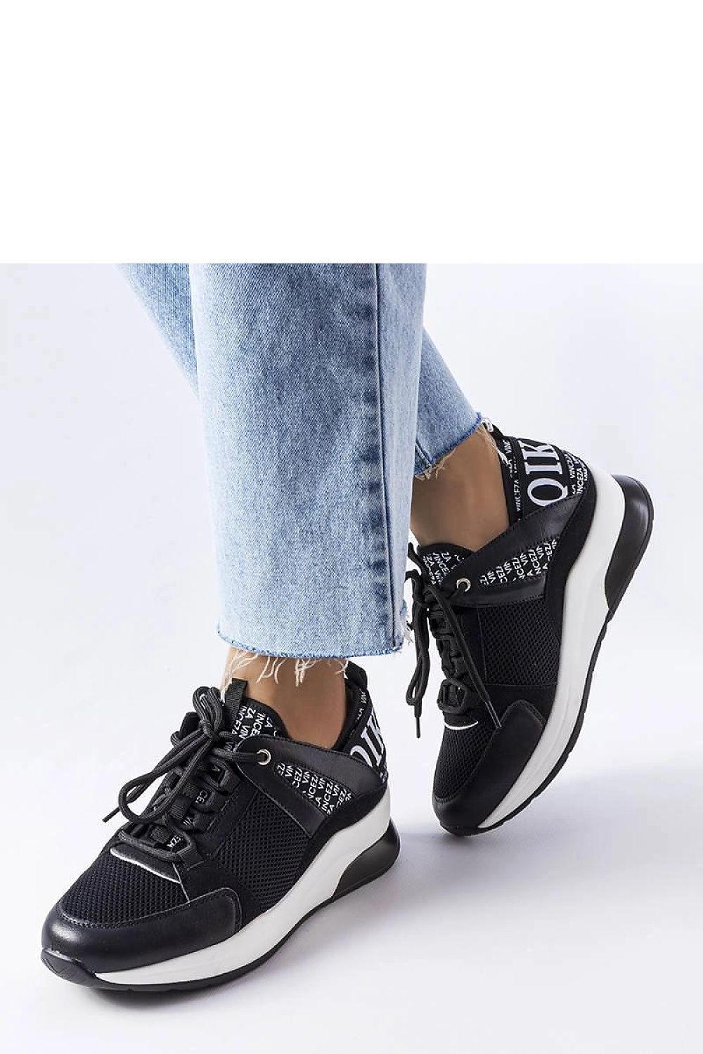 Sneakers model 207891 Solea