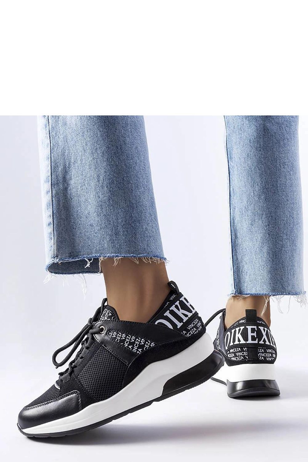 Sneakers model 207891 Solea