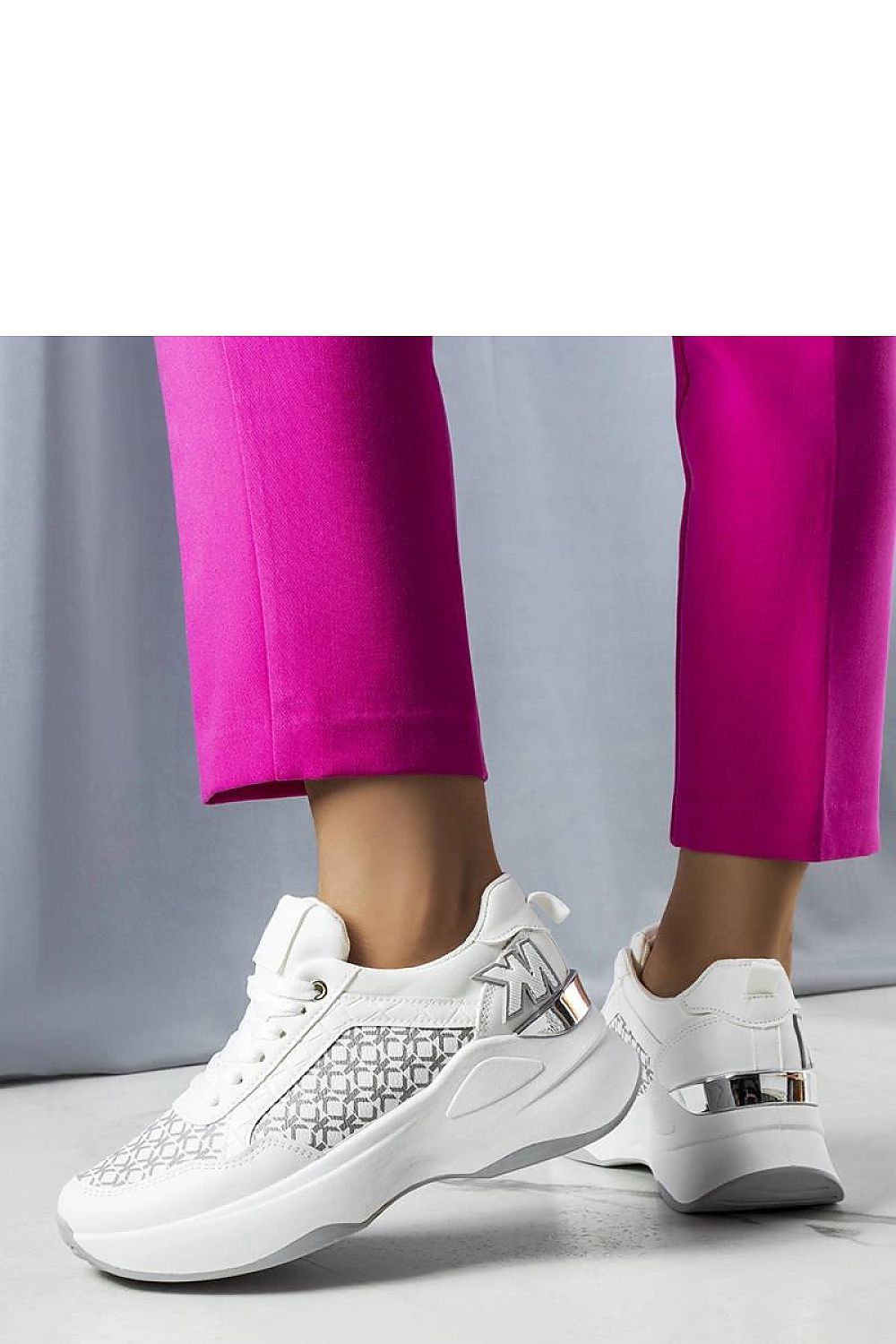 Sneakers model 207975 Solea