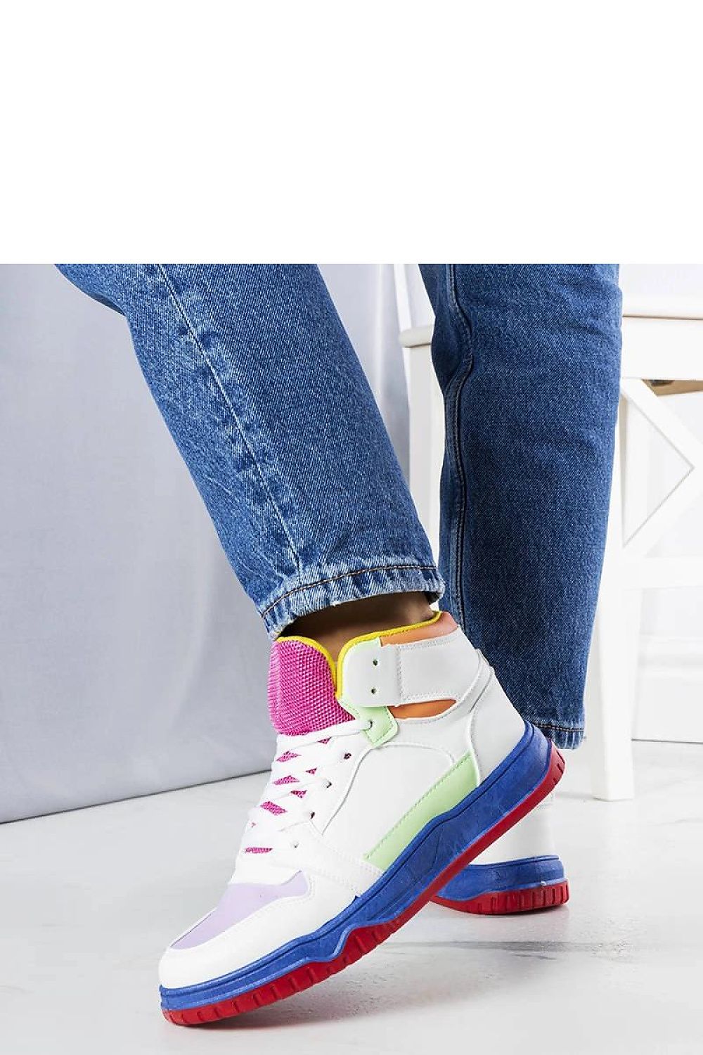 Sneakers model 208017 Solea