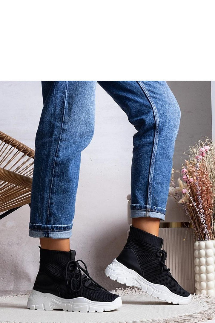 Sneakers model 208040 Solea