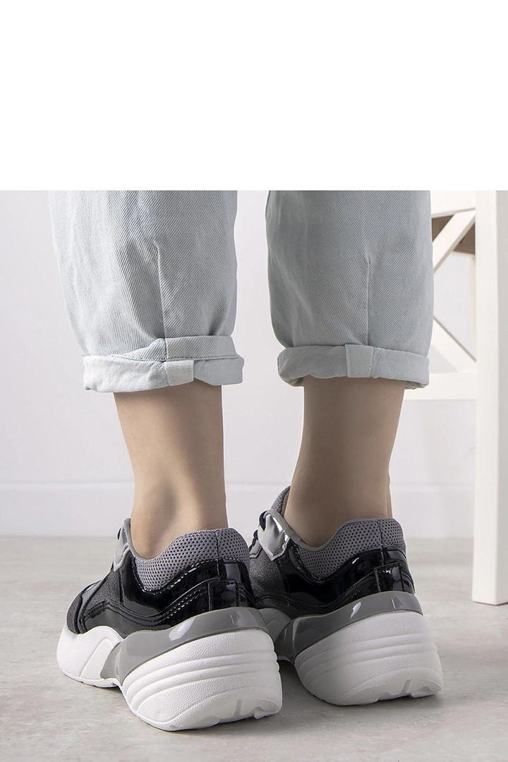 Sneakers model 208053 Solea