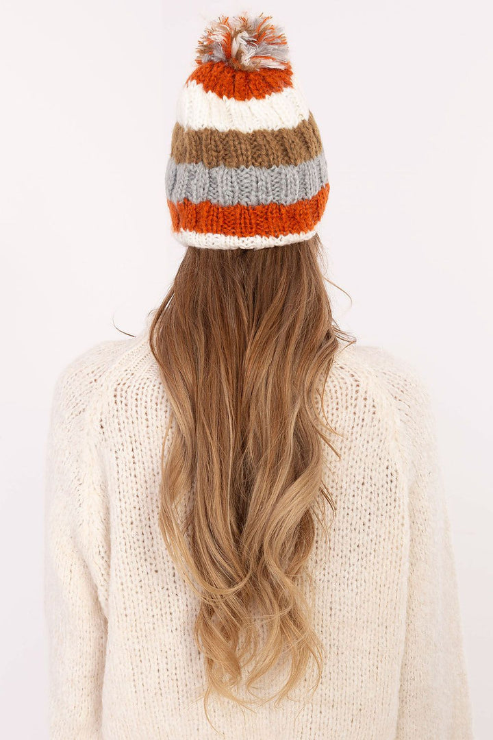 Cap model 208413 AT