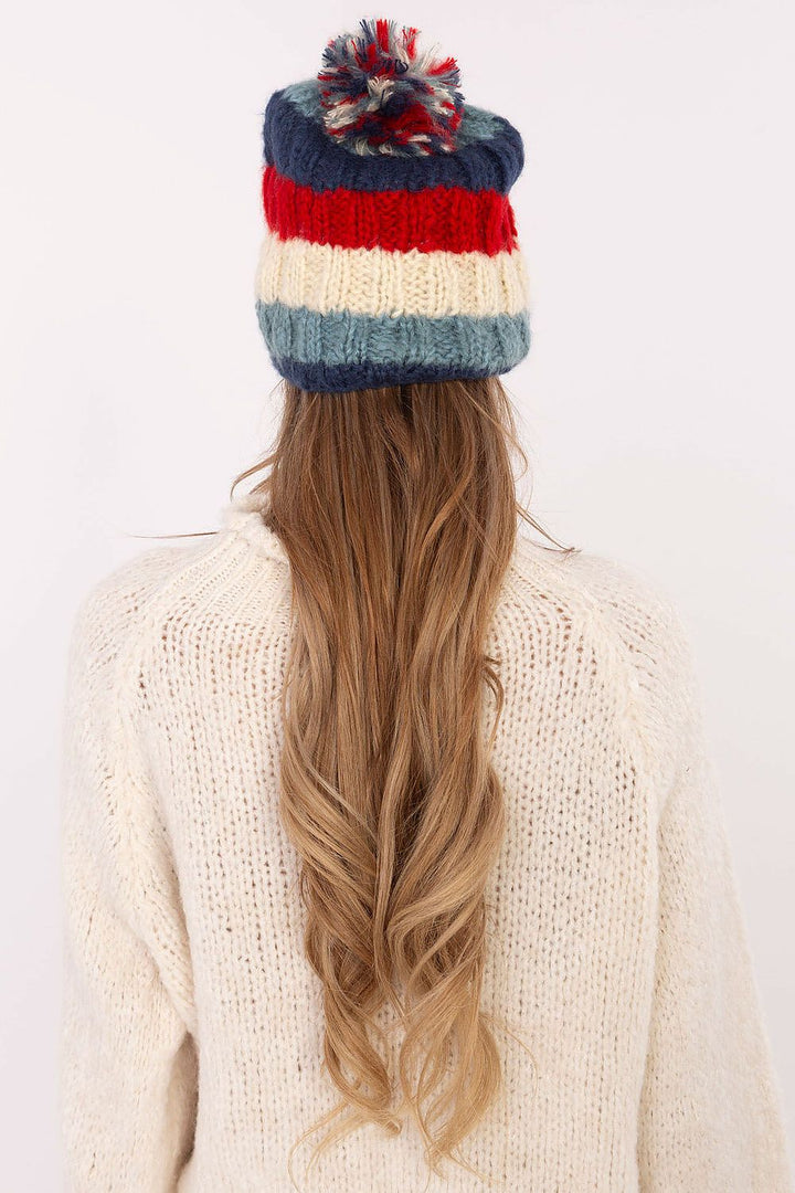 Cap model 208416 AT