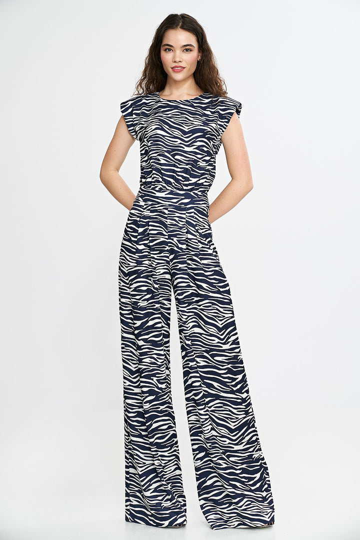Suit model 210073 Nife