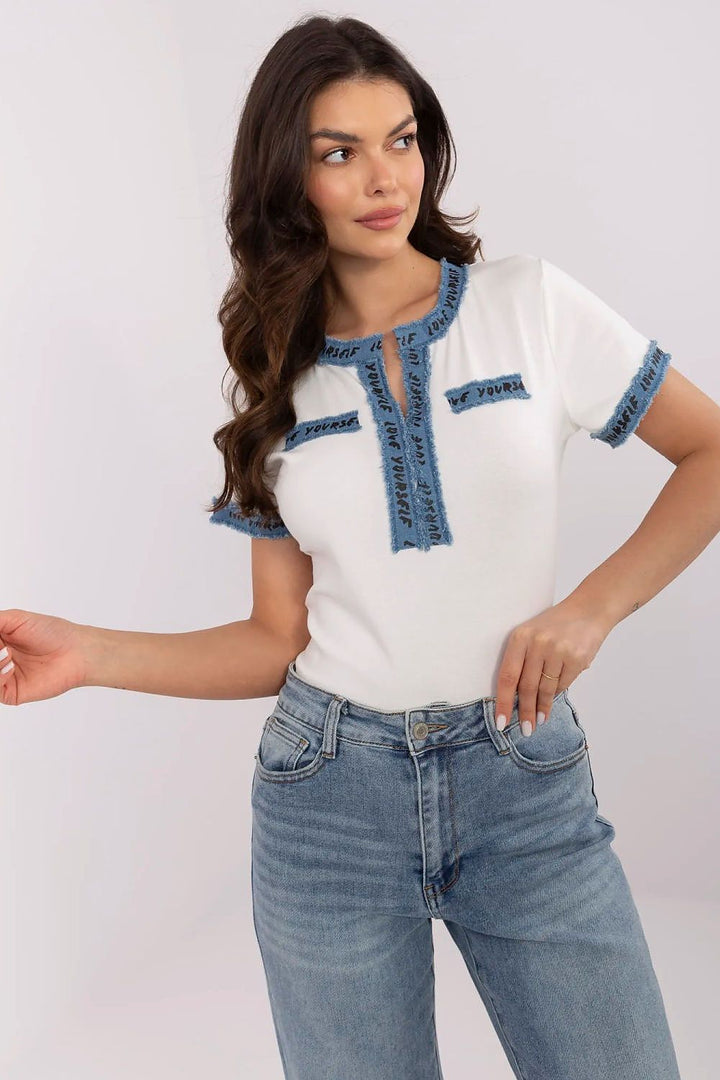 Blouse model 210126 NM