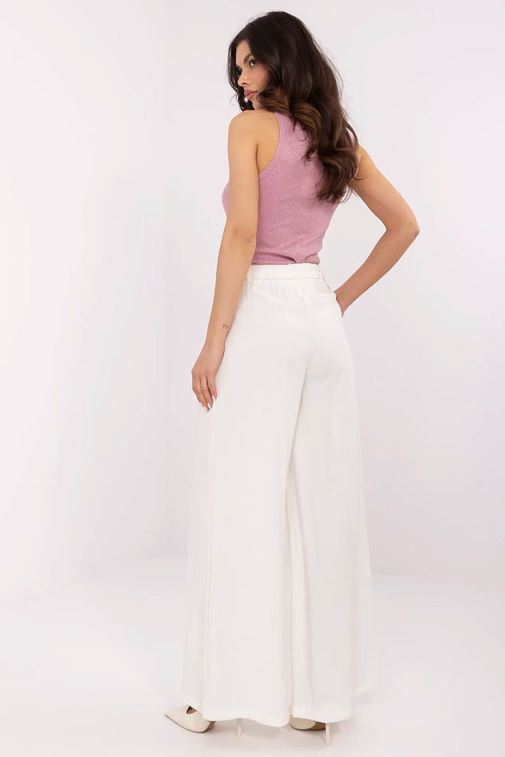 Women trousers model 210868 NM
