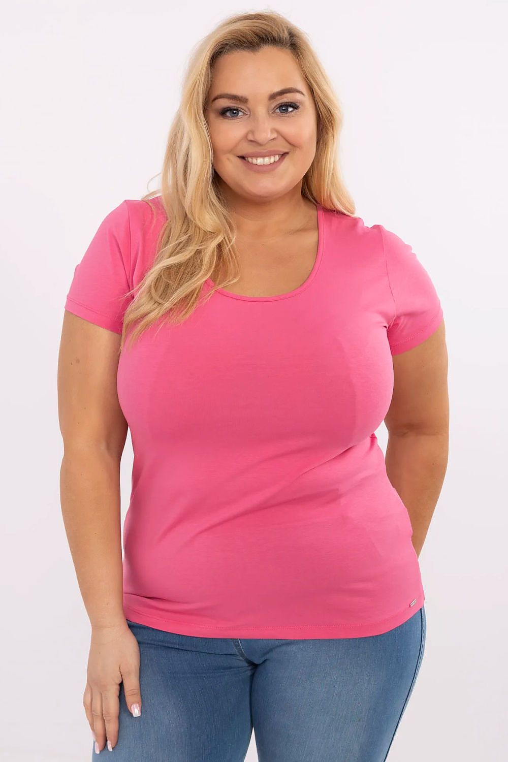 Plus size T-shirt model 211768 Relevance
