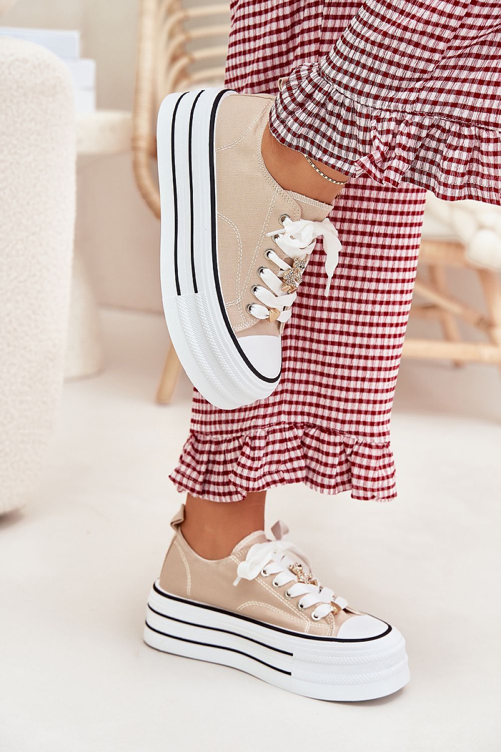 Sneakers model 214398 Step in style