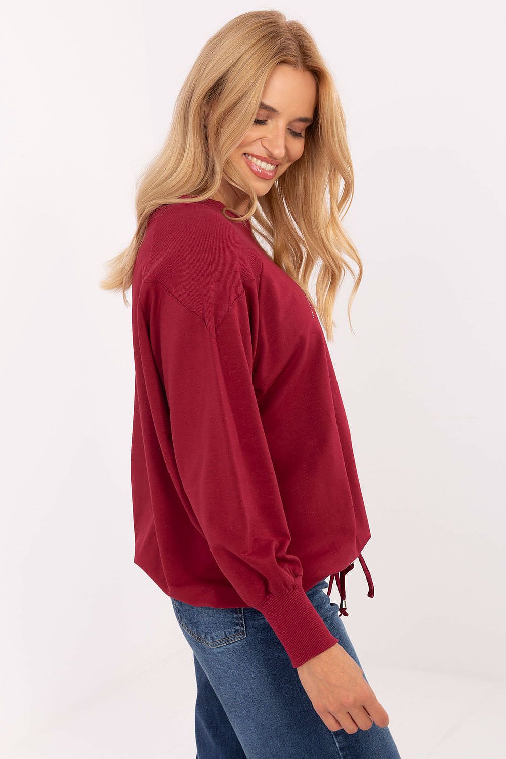 Blouse model 217033 Relevance