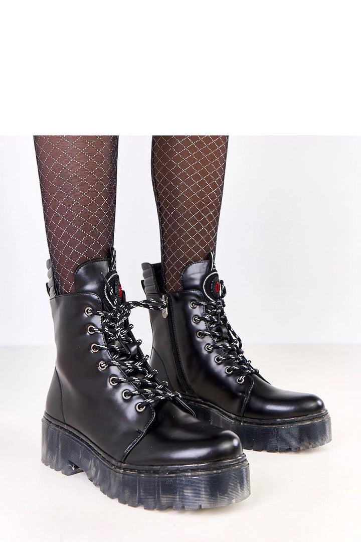 Trapper shoes model 219411 Solea