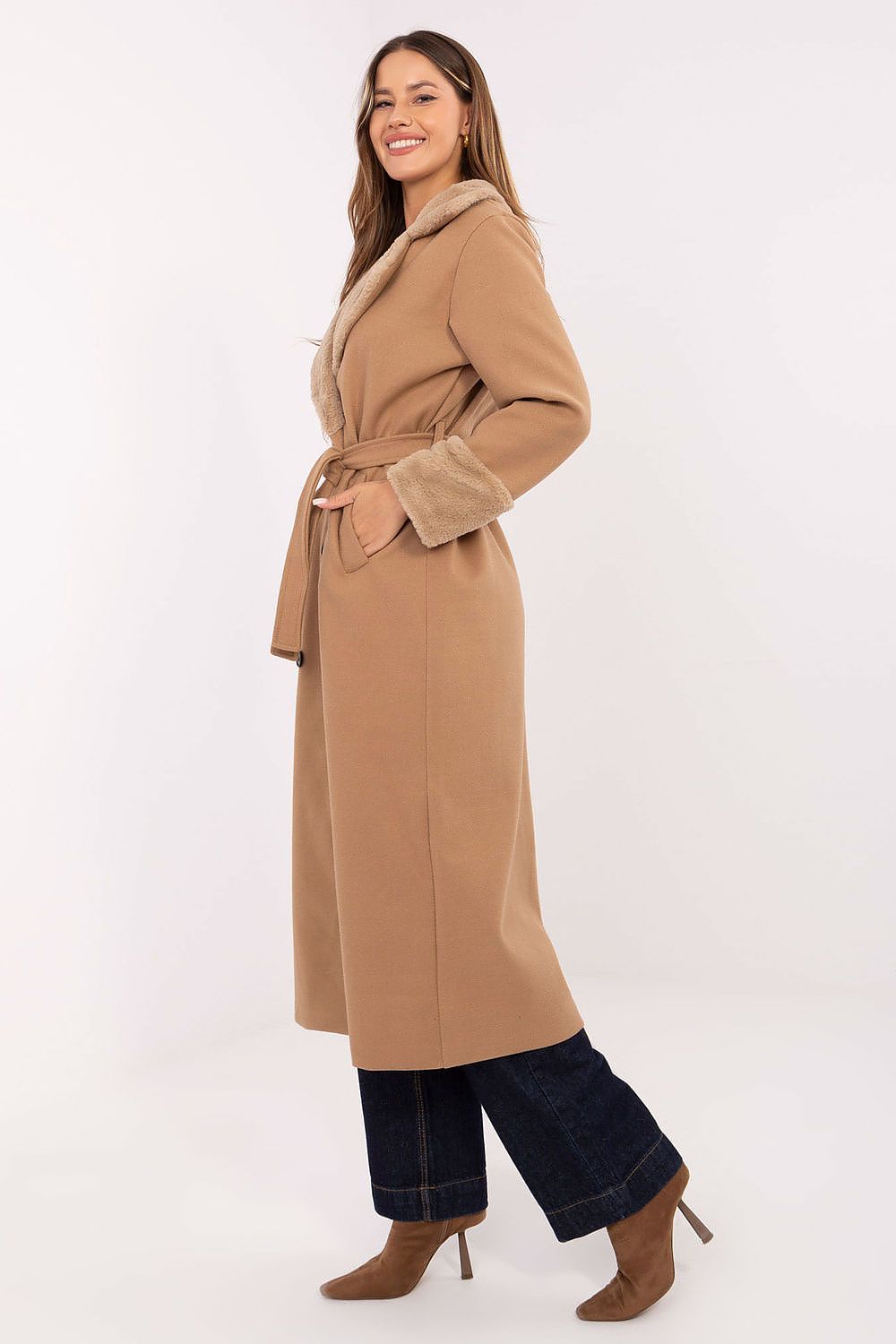 Coat model 219458 Rue Paris