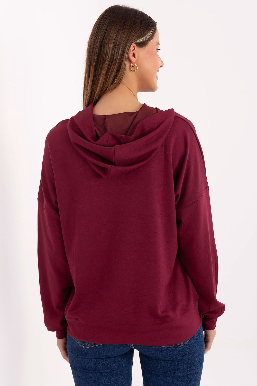Sweatshirt model 220418 Relevance