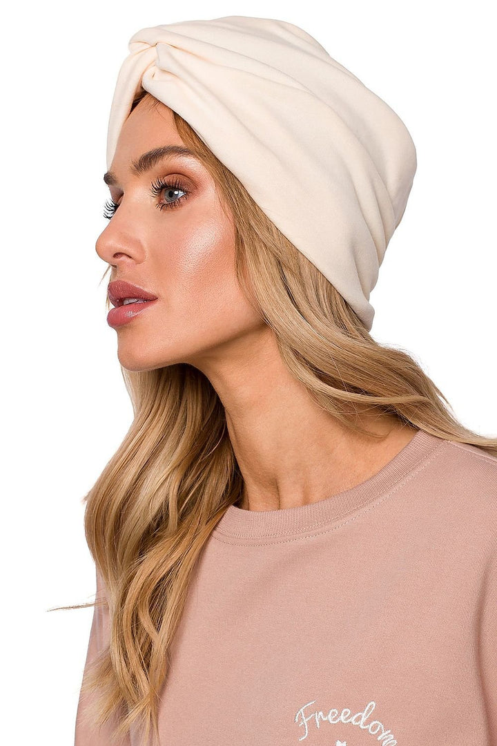 Cap model  Moe