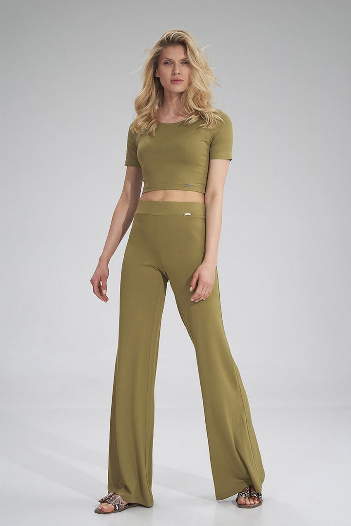 Blusa estilo crop Figl