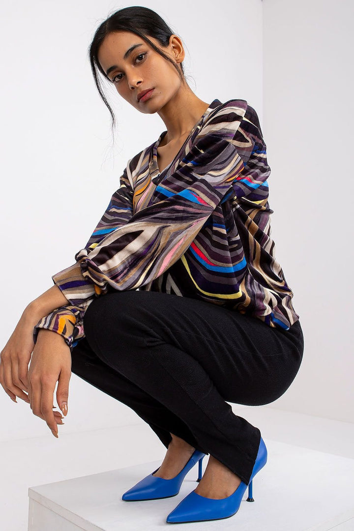 Blouse à manches longues et décolleté en V