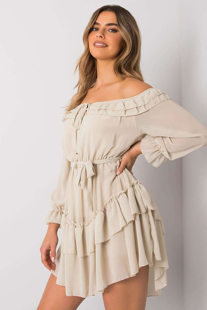 Vestido de día Och Bella