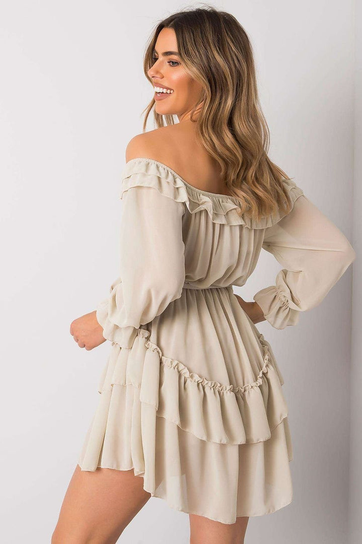 Vestido de día Och Bella