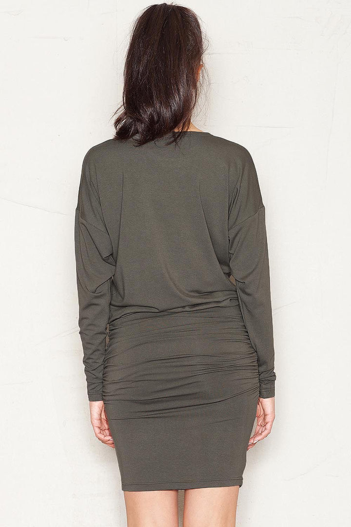Vestido de día de mujer estilo Figl
