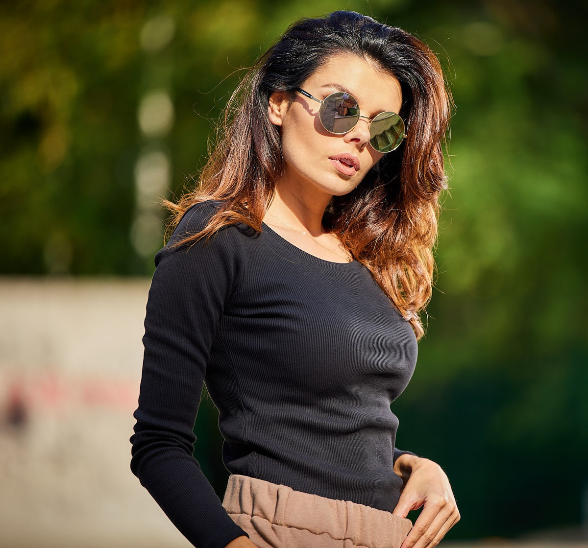 Shop women’s casual blouses in trendy and comfortable designs. Perfect for everyday wear, outings, or relaxed occasions in versatile fabrics and styles.
