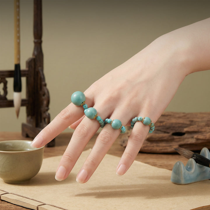 Minimalist Fashion Ring – Lightweight Everyday Jewelry