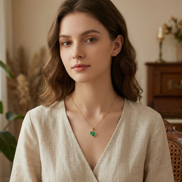 ✨ Green Jade Hulu Necklace with Sparkling Halo