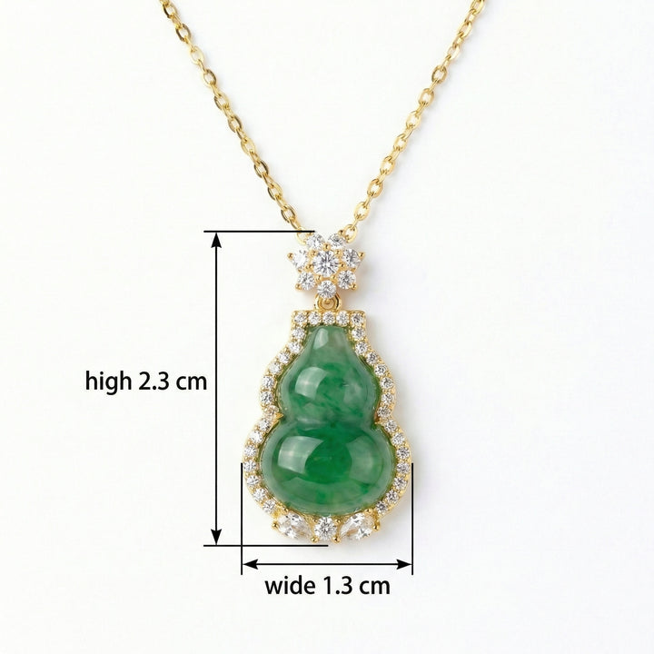 ✨ 925 Sterling Silver Green Jade Gourd Necklace