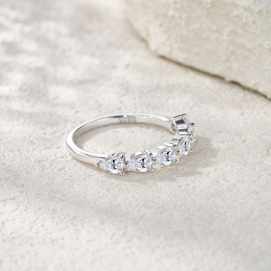 💍 Minimalist Moissanite Ring – Platinum-Plated S925 Silver (1.9g, Sizes 5–9) 💍